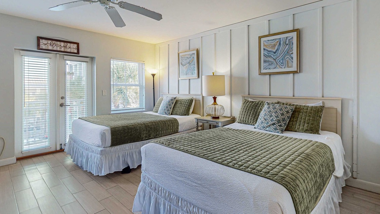 Photo of Bedroom in Gulf Place