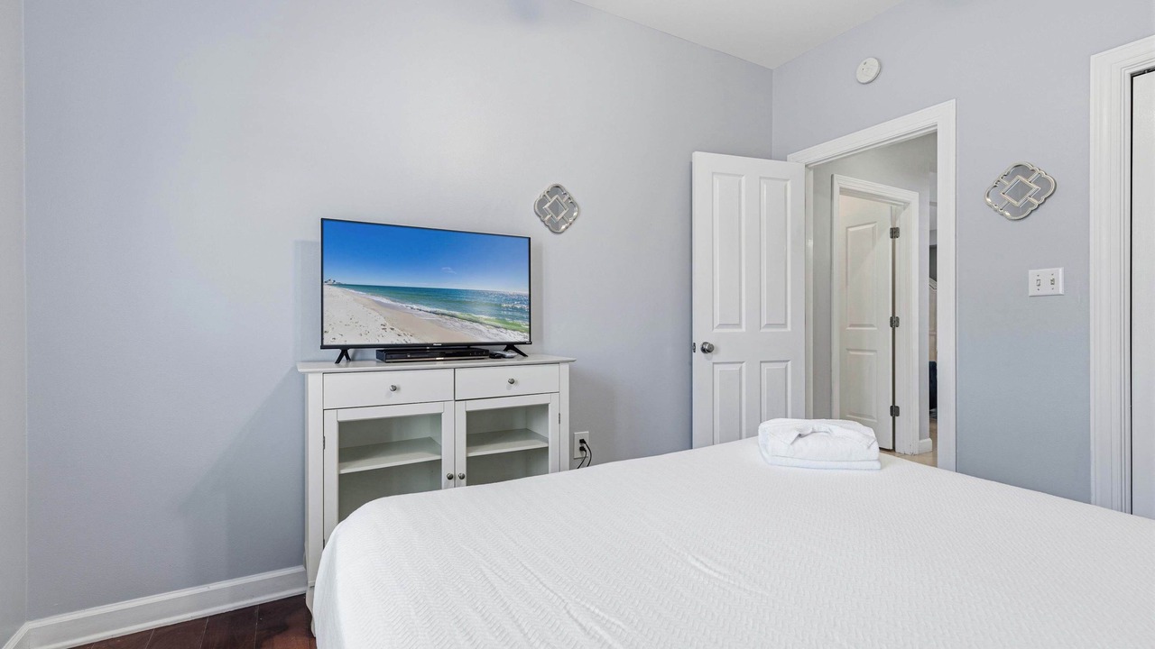 Photo of Bedroom in Emerald Waters Village