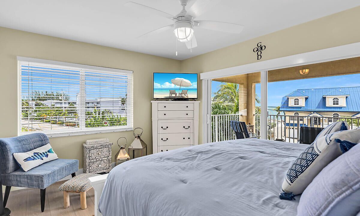 Photo of Bedroom in Key Colony Beach