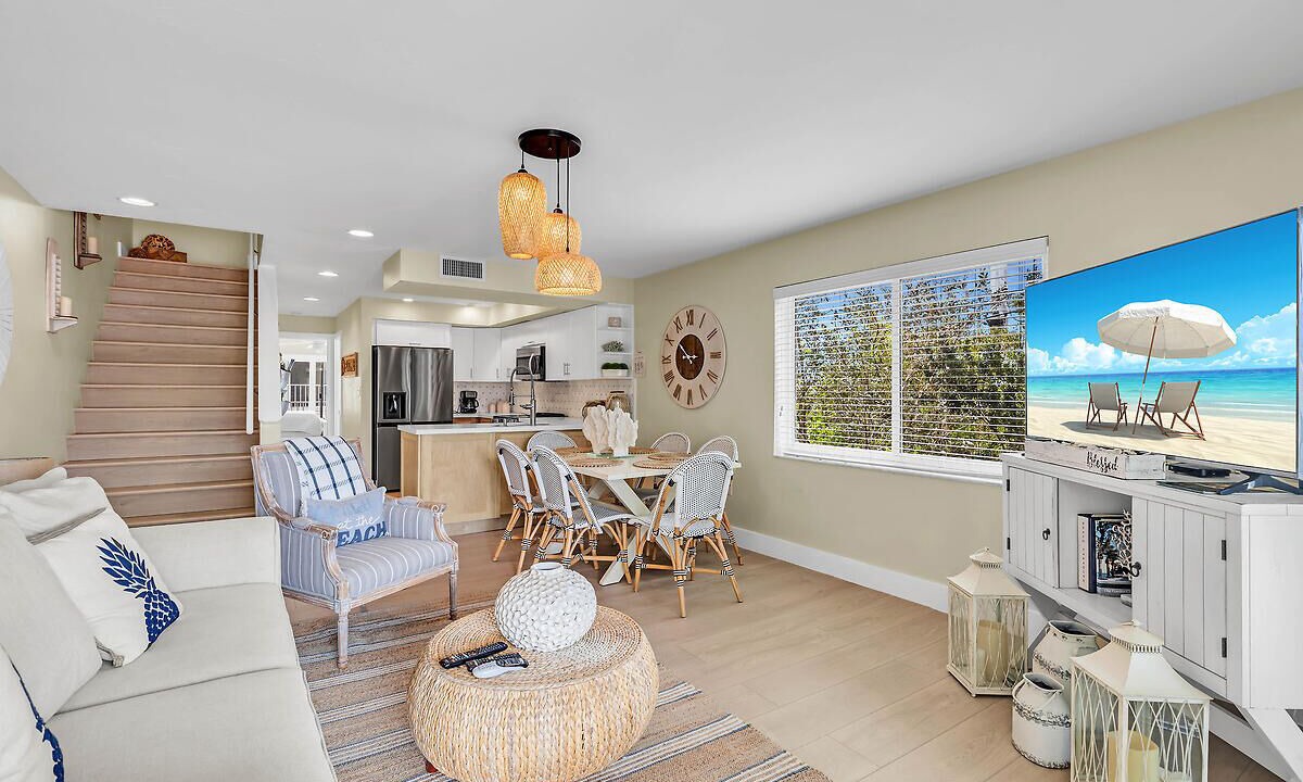 Photo of Livingroom in Key Colony Beach
