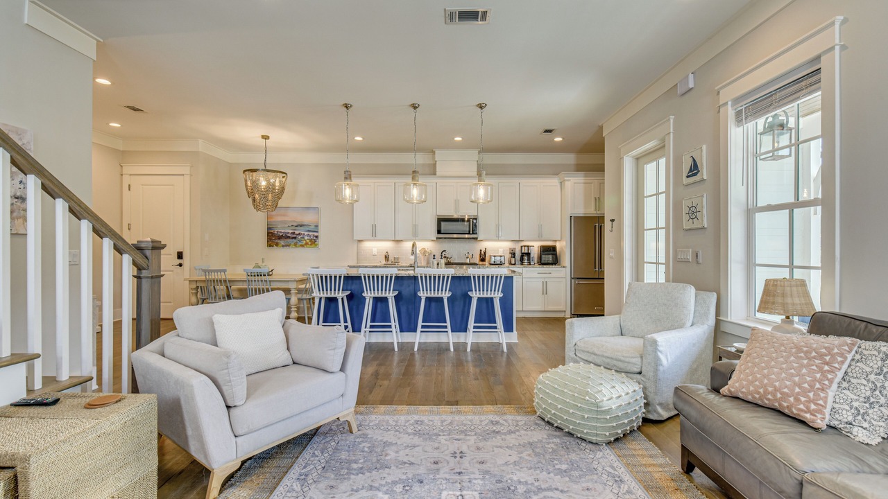 Photo of Livingroom in Lakeside at Blue Mountain Beach