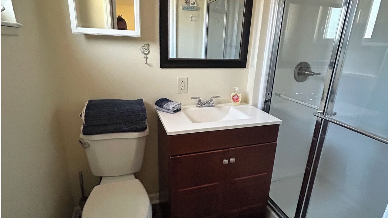 Photo of Bathroom in New Smyrna Beach