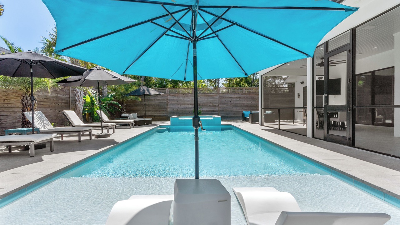 Photo of Outdoor in Gulfview Heights