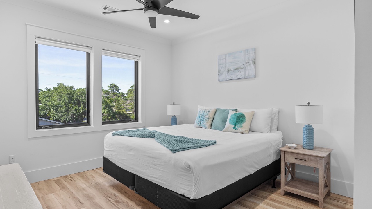 Photo of Bedroom in Gulfview Heights