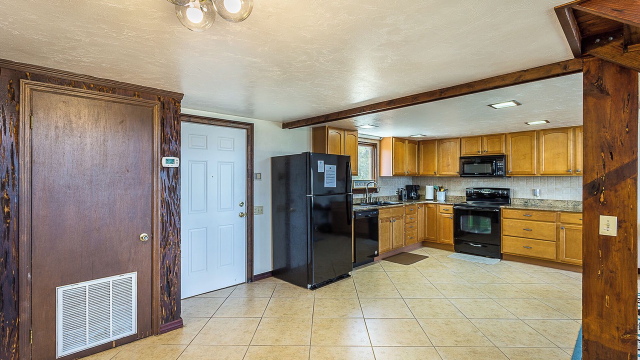 Photo of Kitchen in Alligator Point