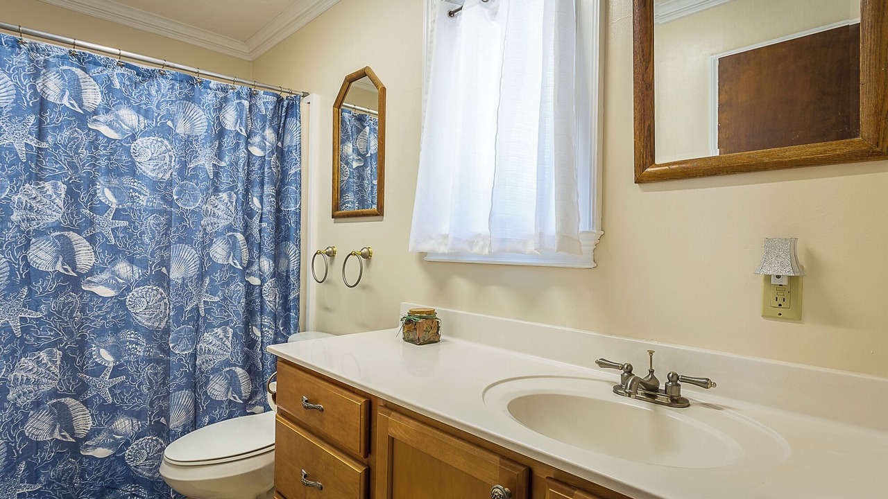 Photo of Bathroom in Alligator Point