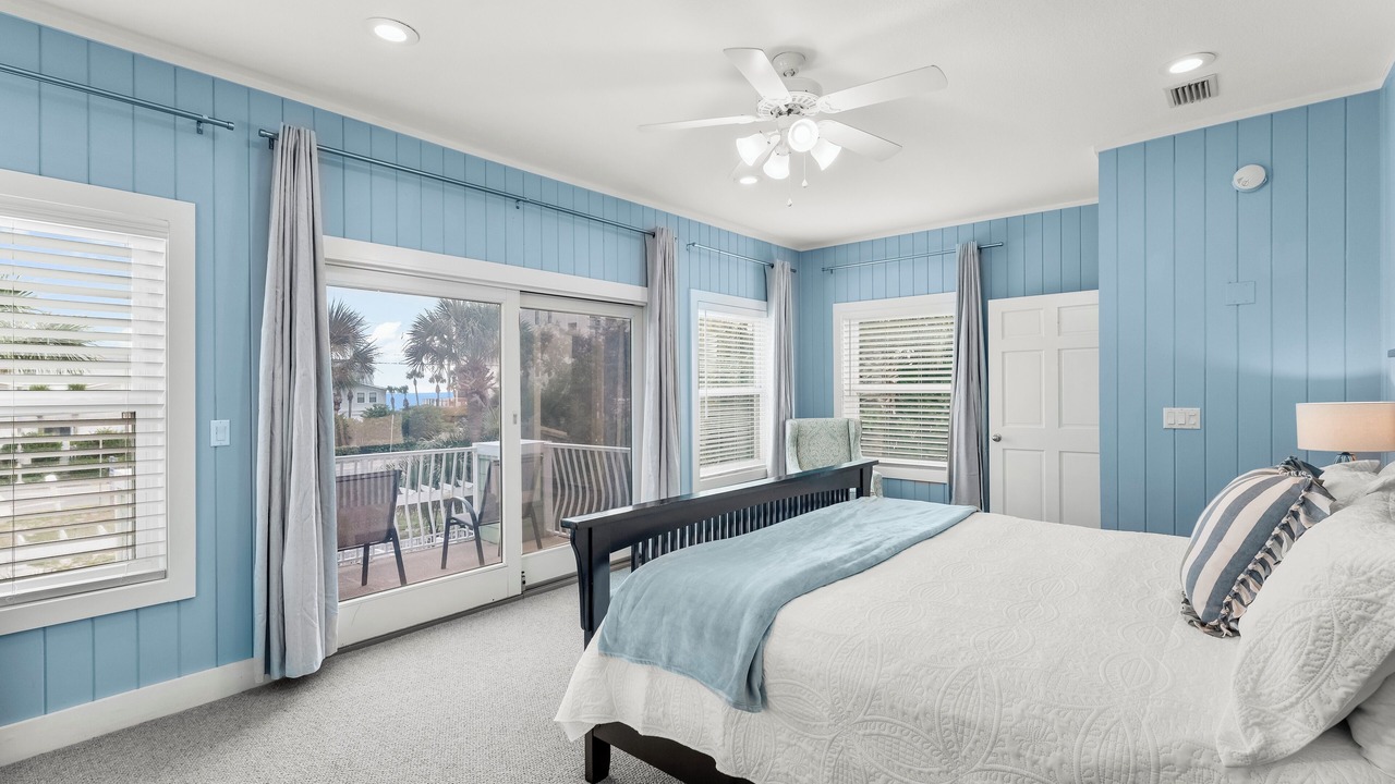 Photo of Patio Balcony in Crystal Beach