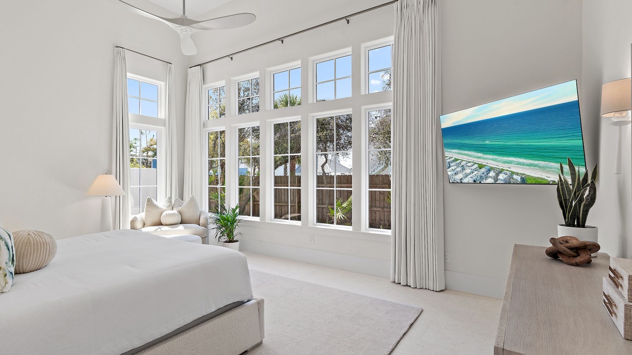 Photo of Bedroom in Seacrest