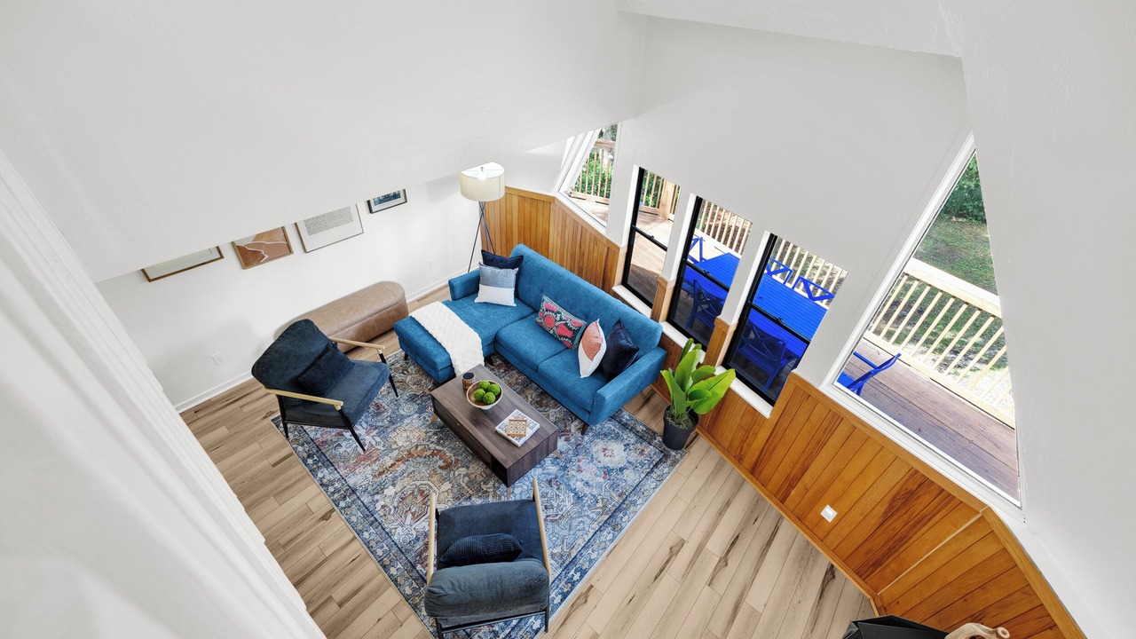 Photo of Livingroom in Gainesville