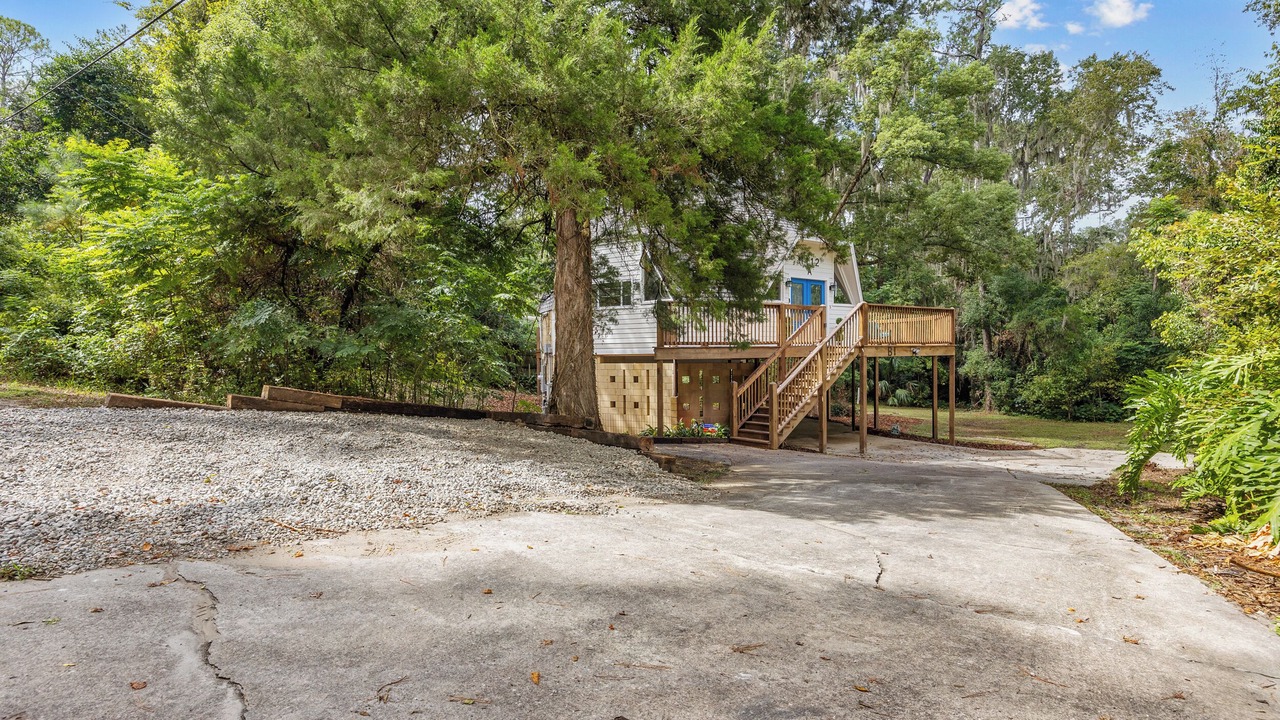 Photo of Outdoor in Gainesville