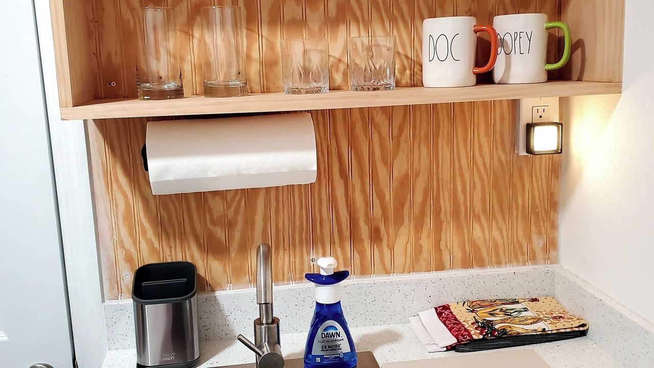Photo of Kitchen in Bearss Plaza