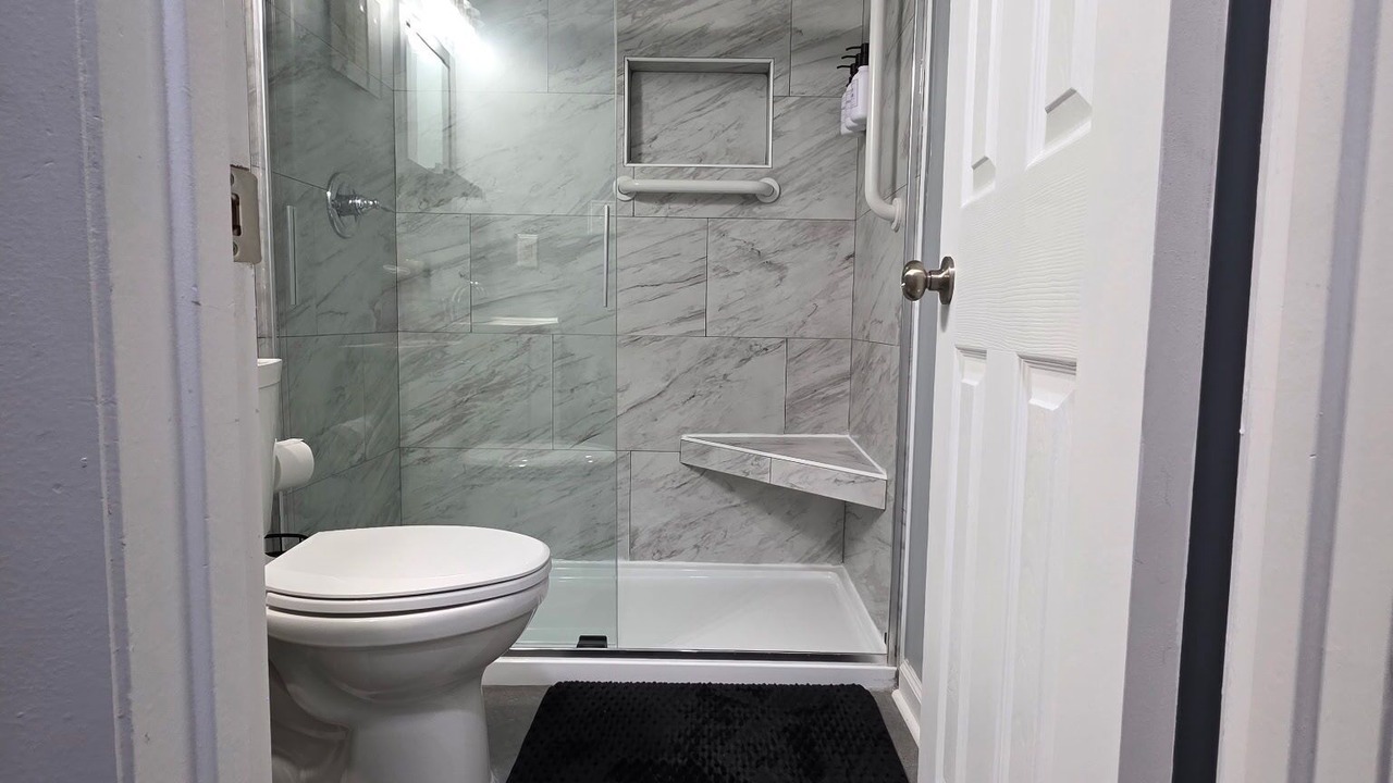 Photo of Bathroom in Perry