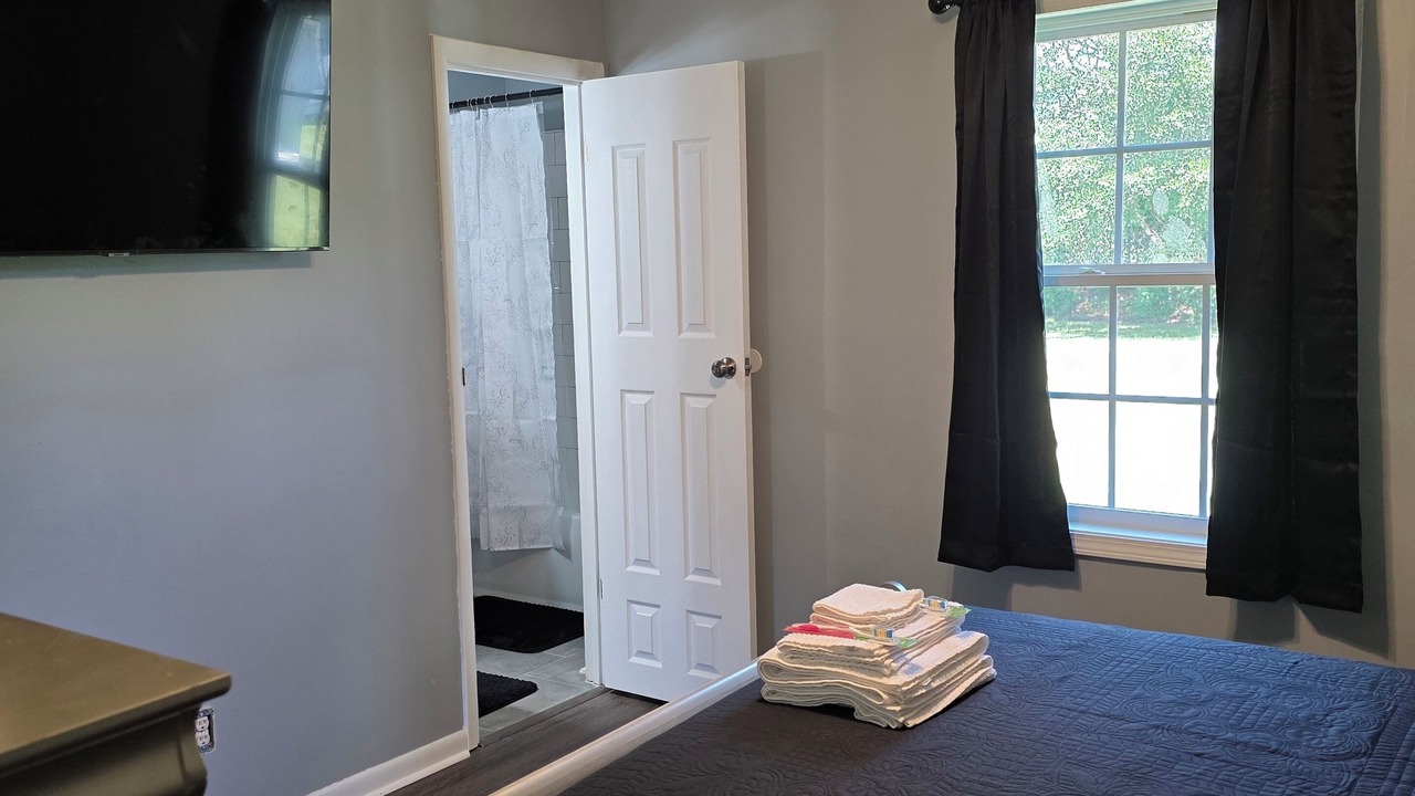 Photo of Bedroom in Perry