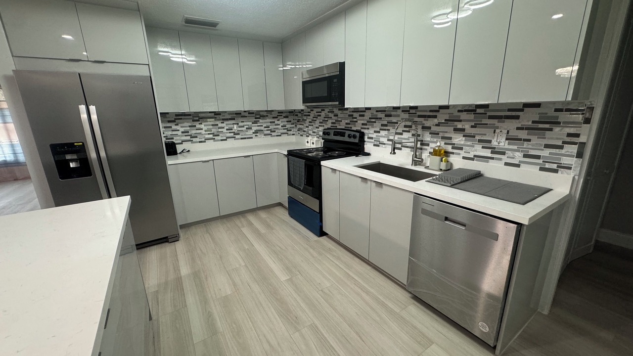 Photo of Kitchen in Clewiston