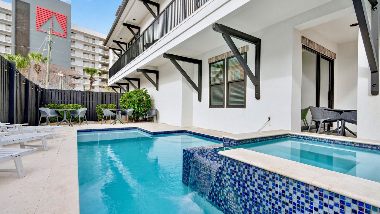 Photo of Outdoor in Miramar Beach