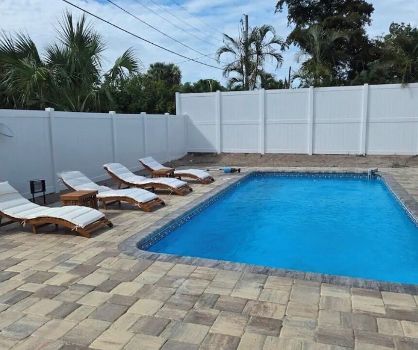 Photo of Outdoor in Bayshore Gardens
