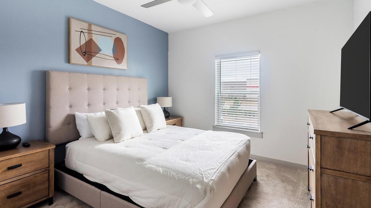 Photo of Bedroom in Candler