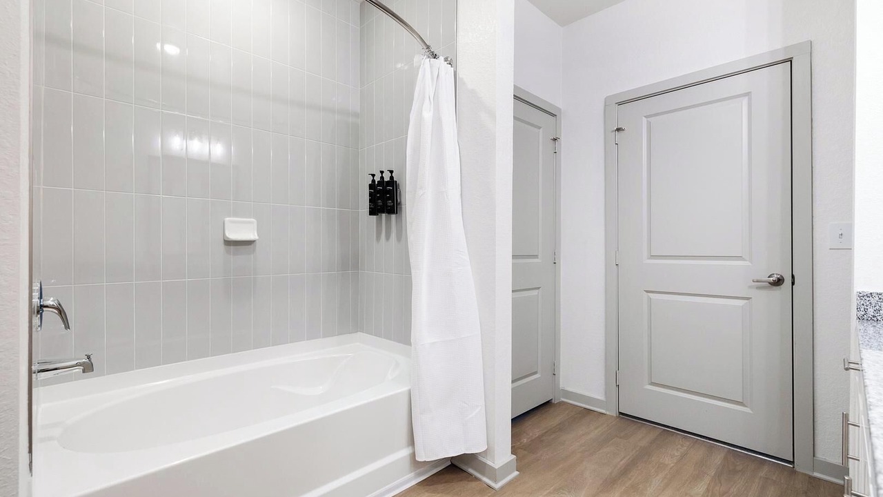 Photo of Bathroom in Candler