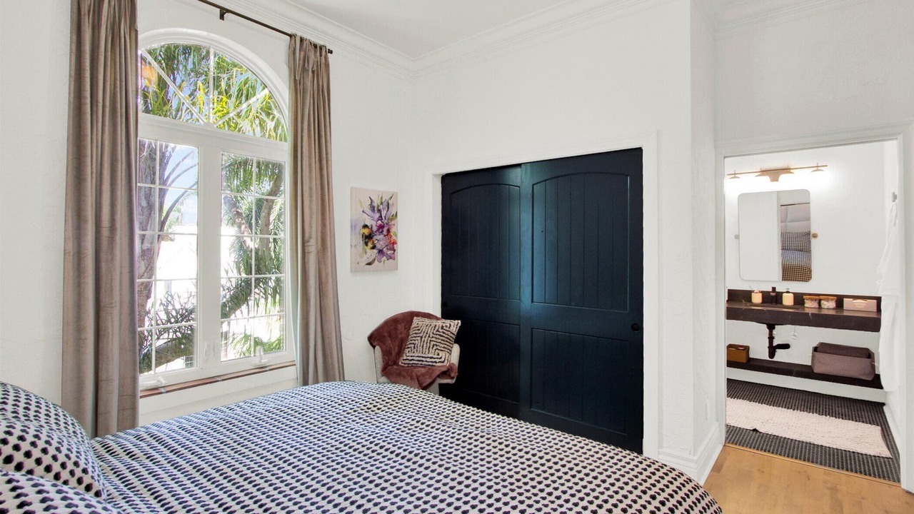 Photo of Bedroom in Historic Old Northeast