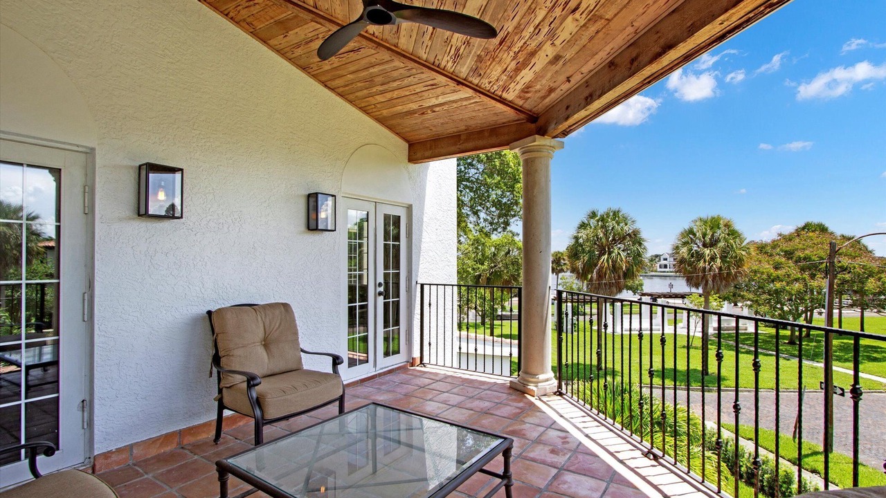 Photo of Patio Balcony in Historic Old Northeast