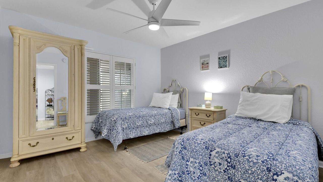 Photo of Bedroom in Vanderbilt Beach