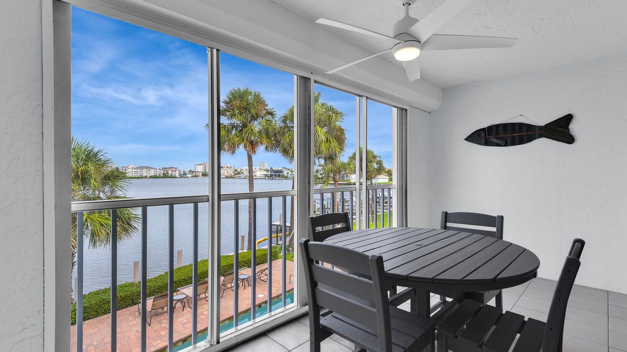 Photo of Outdoor in Vanderbilt Beach