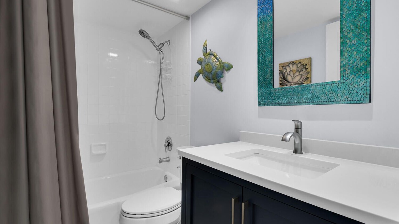 Photo of Bathroom in Vanderbilt Beach