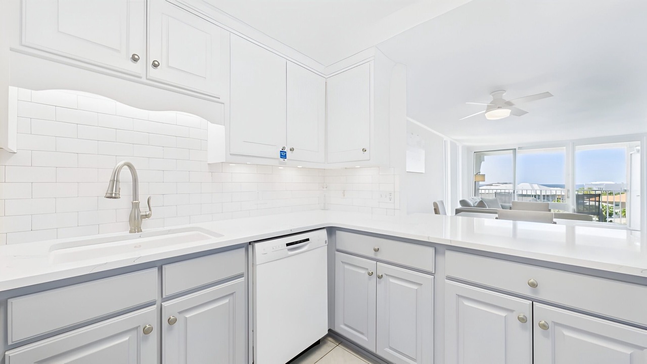Photo of Kitchen in Holiday Isle