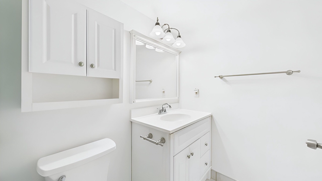 Photo of Bathroom in Holiday Isle
