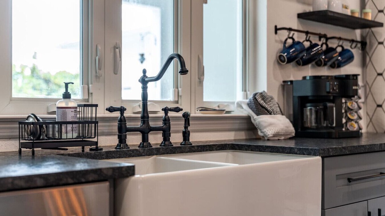 Photo of Kitchen in South Gate Ridge