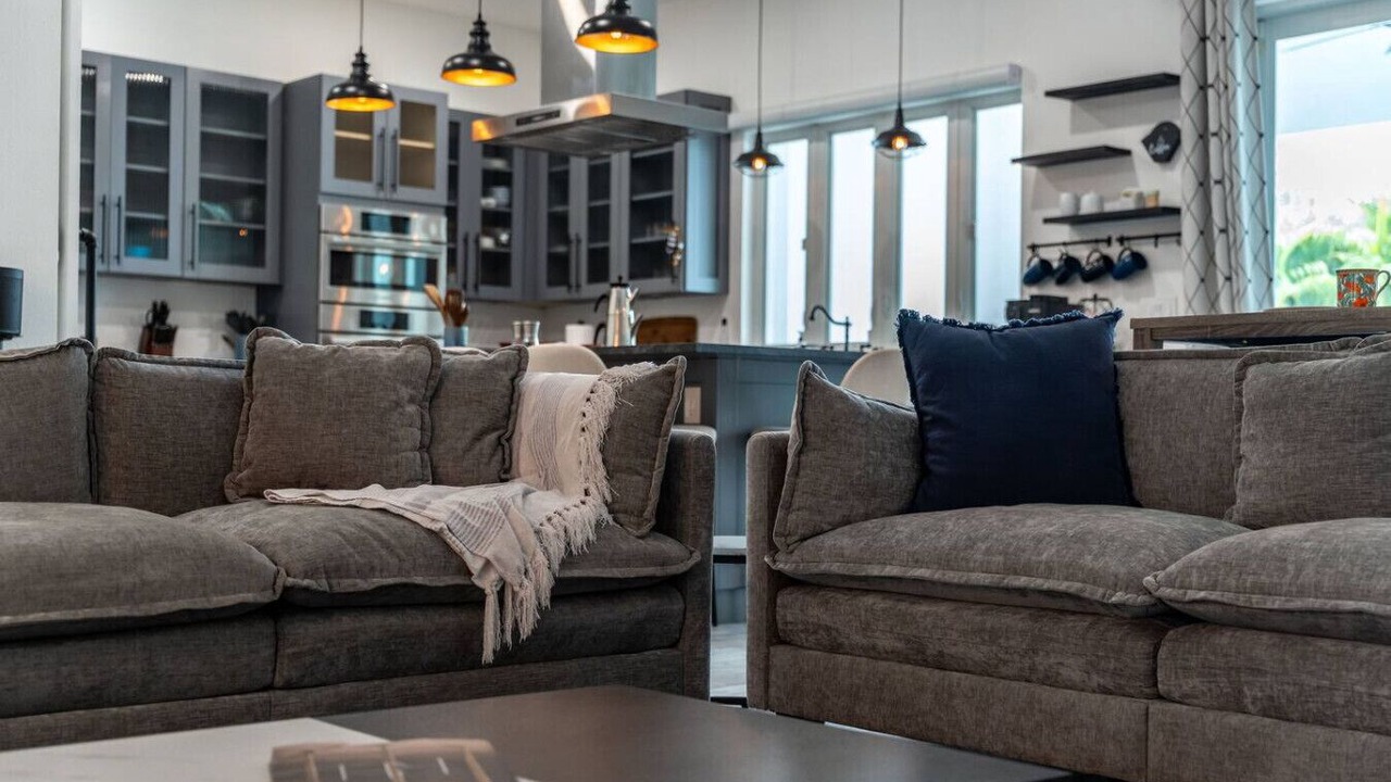Photo of Livingroom in South Gate Ridge
