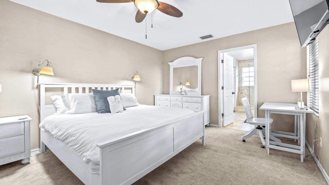 Photo of Bedroom in Beach Park