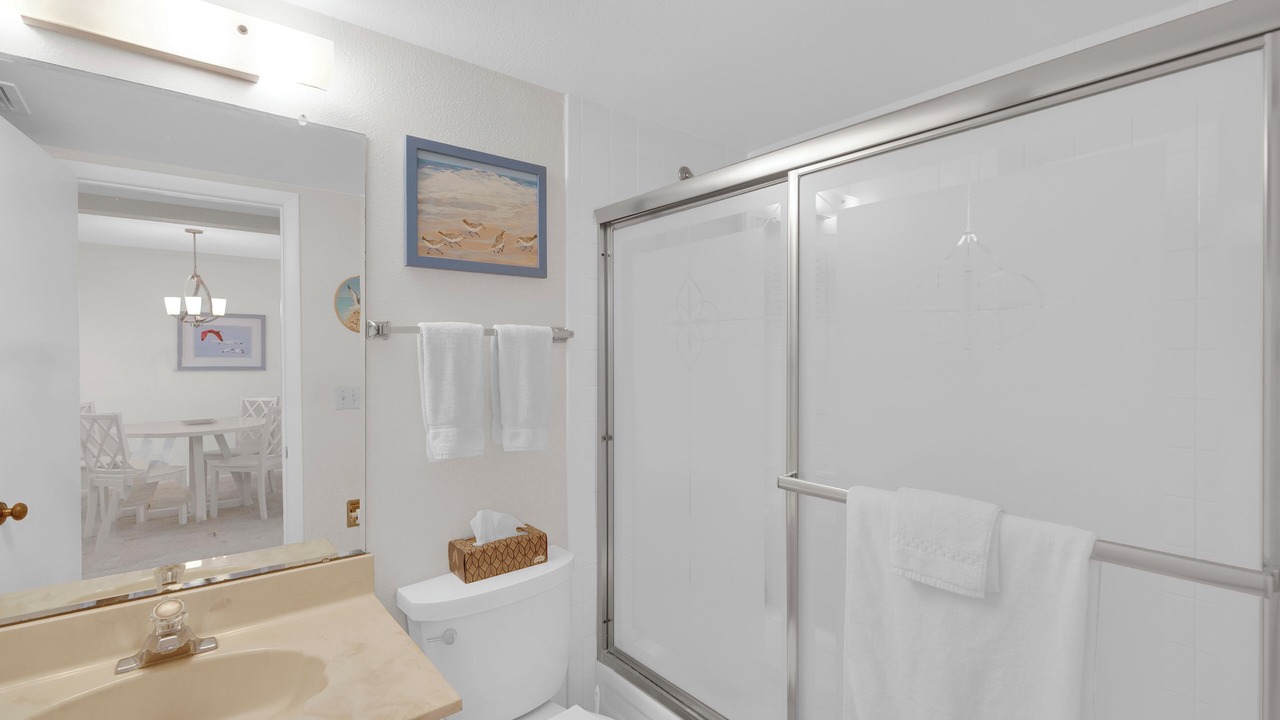 Photo of Bathroom in Mid Island