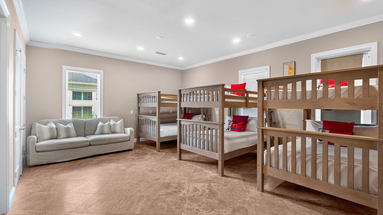 Photo of Bedroom in Avalon Beach Estates