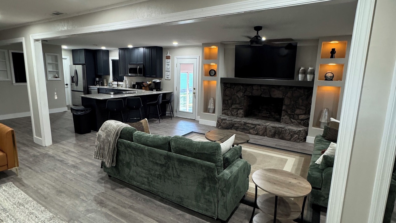 Photo of Livingroom in Valdosta