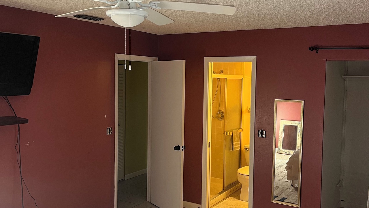Photo of Bedroom in Seffner Community Alliance