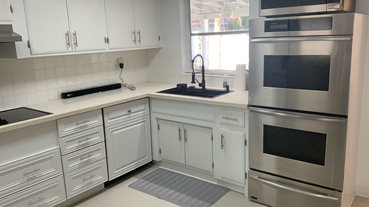 Photo of Kitchen in North Center Street