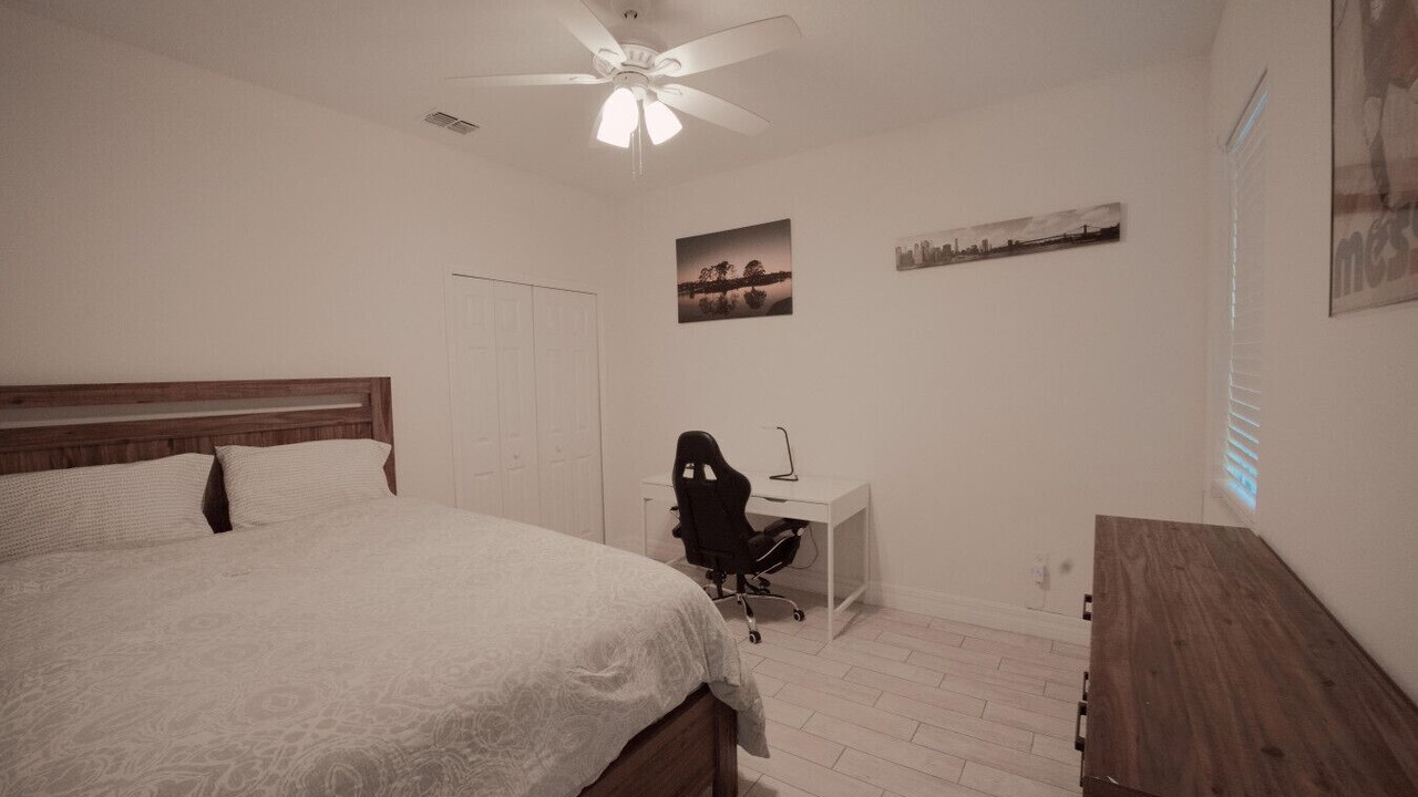 Photo of Bedroom in Oviedo