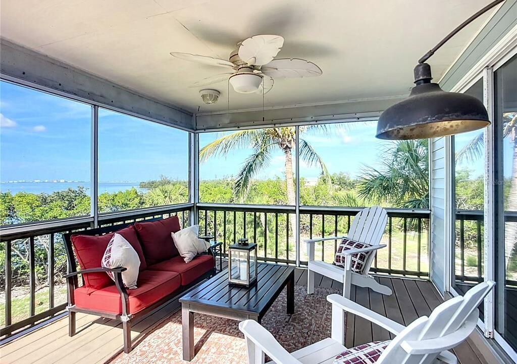 Photo of Outdoor in Bayshore Gardens