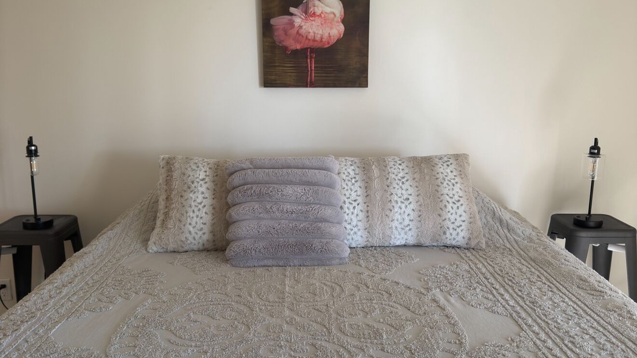 Photo of Bedroom in Iona