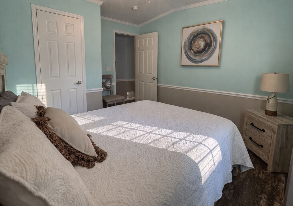 Photo of Bedroom in Dunnellon