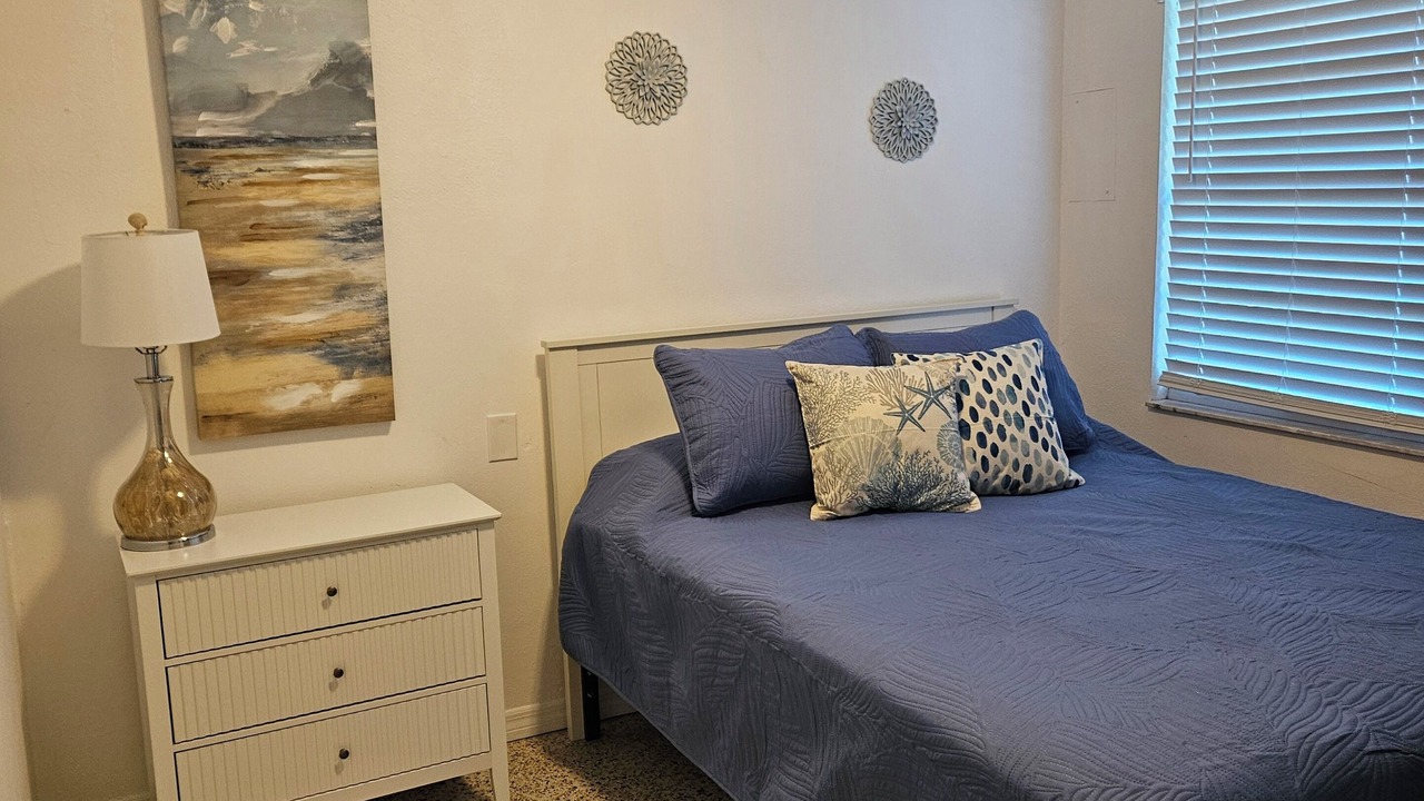 Photo of Bedroom in Englewood