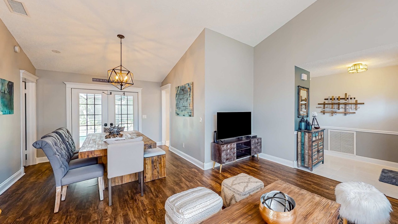 Photo of Livingroom in Spring Hill