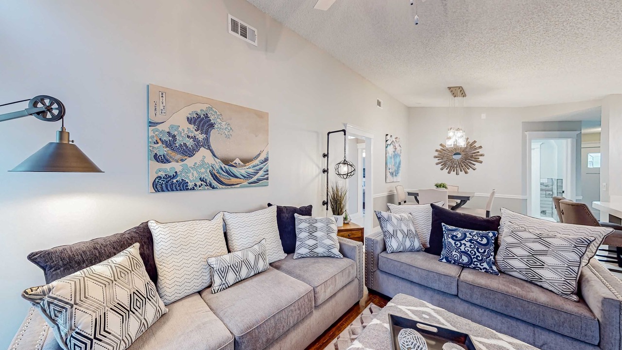 Photo of Livingroom in Spring Hill