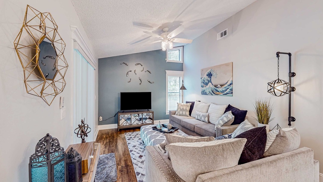 Photo of Livingroom in Spring Hill