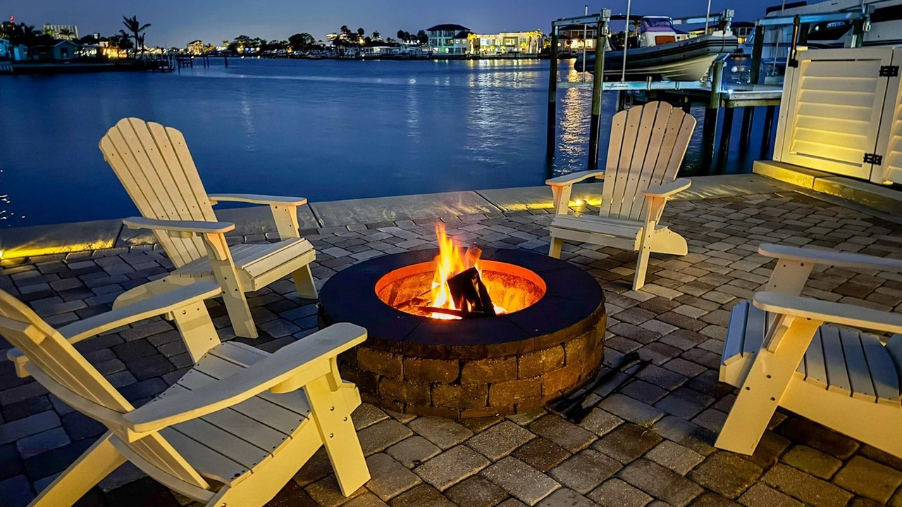 Photo of Patio Balcony in Causeway Isles