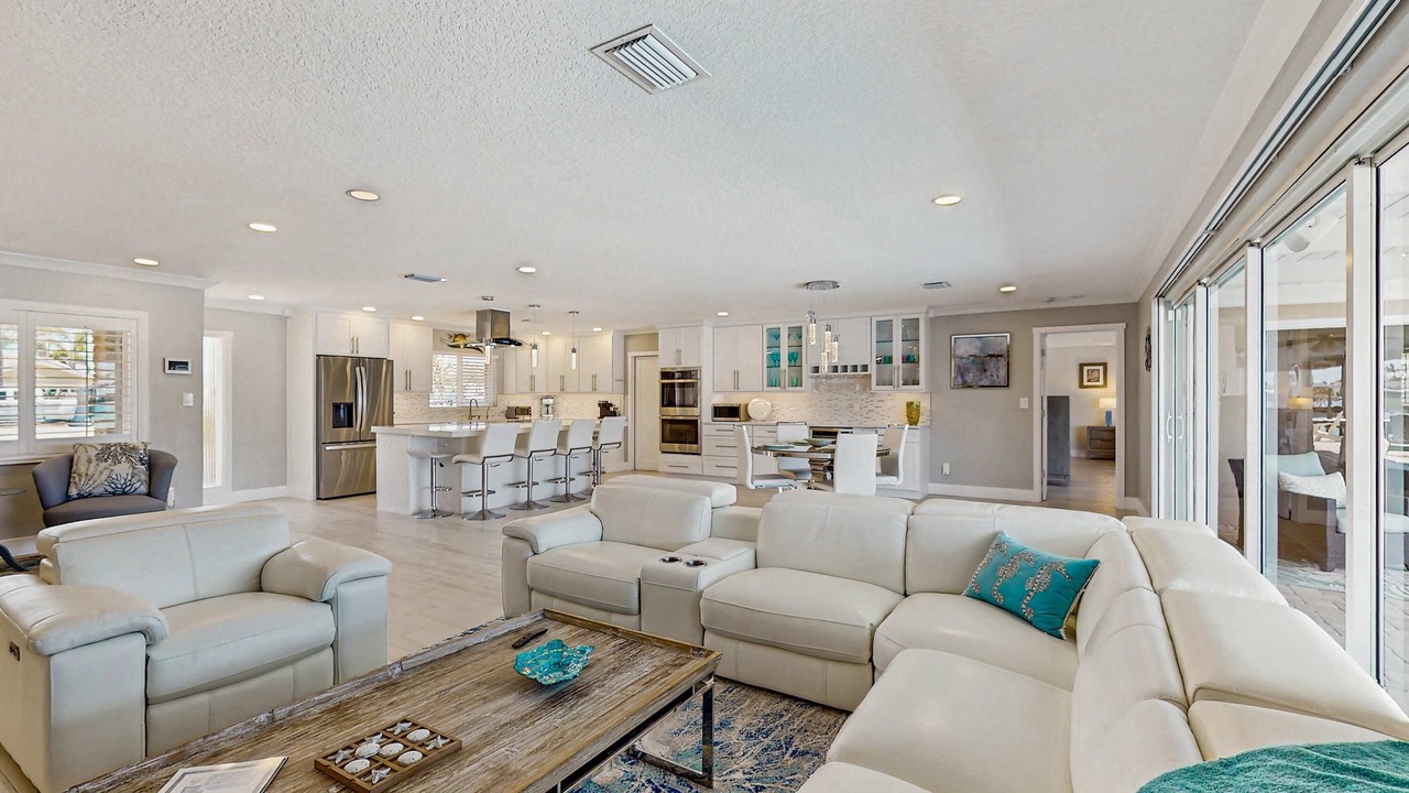 Photo of Livingroom in Causeway Isles
