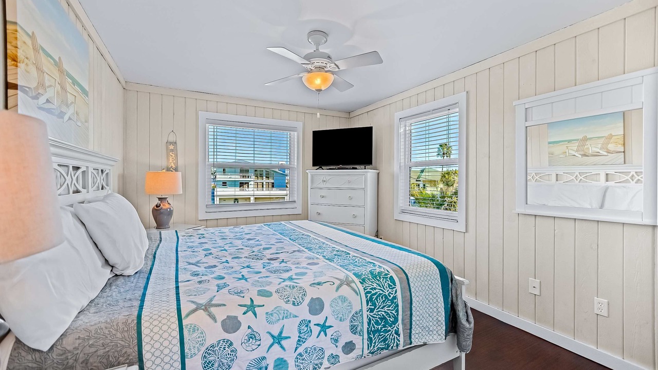 Photo of Bedroom in Belleair Beach
