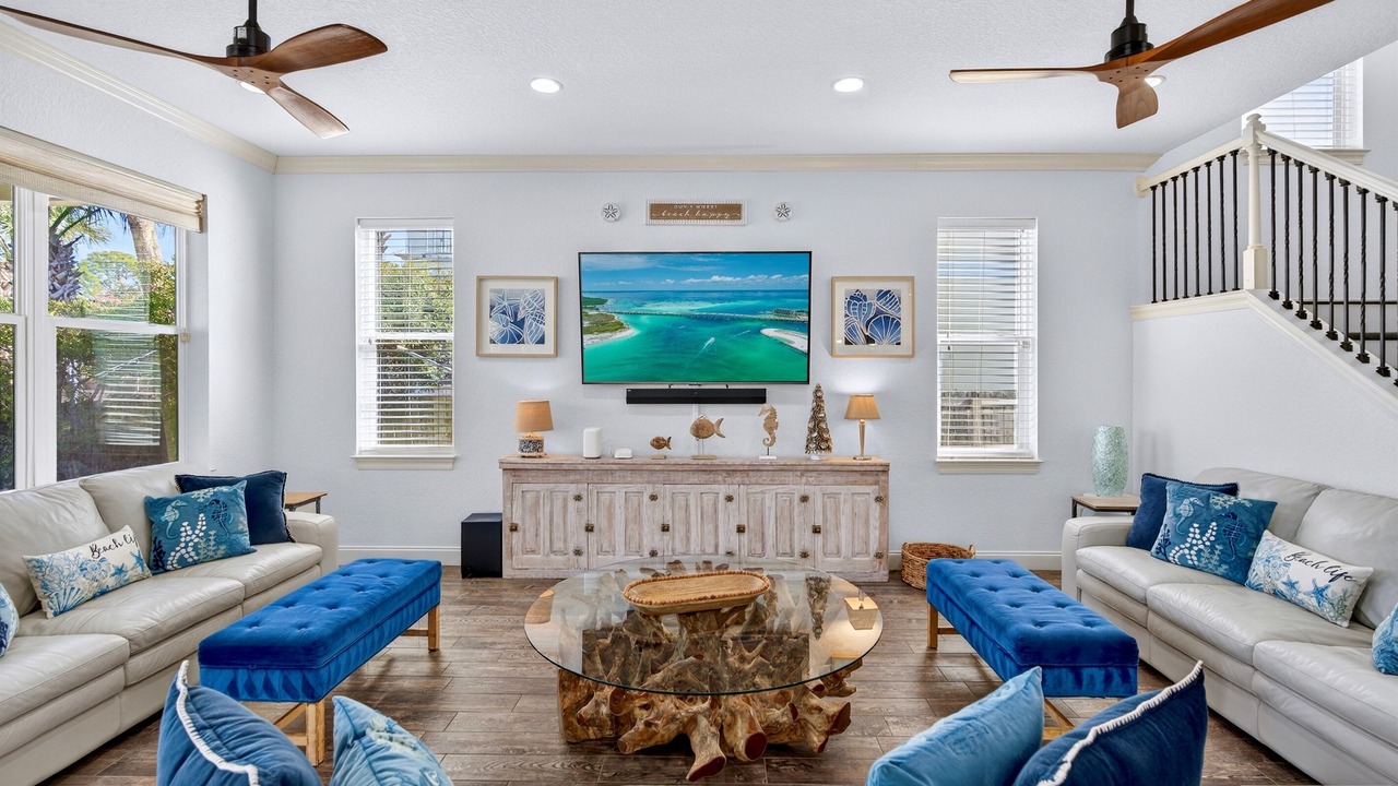 Photo of Bedroom in Crystal Beach