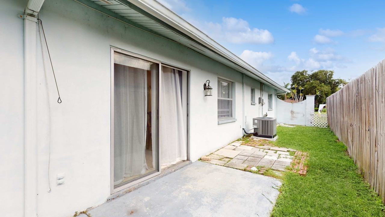 Photo of Outdoor in Largo